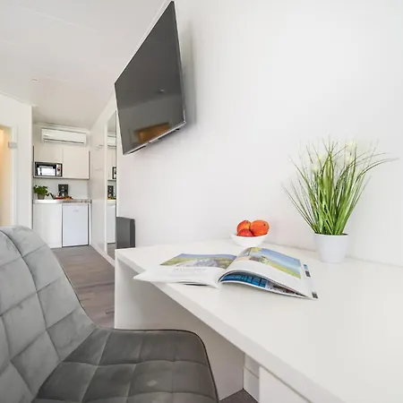 Apartament Waterfront *