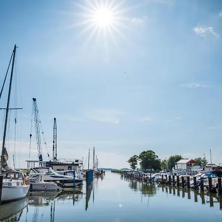 Waterfront Apartament Sagard