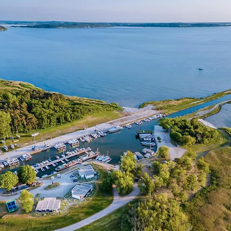 Waterfront Sagard