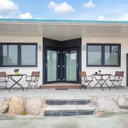 Waterfront Apartament Sagard